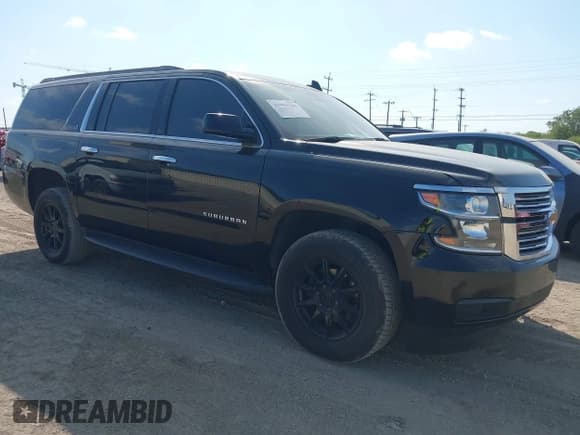 ✅ 2020 Chevrolet Suburban LT • VIN: 1GNSCHKC4LR154126 • Lot: 42983785. Wystawiony na IAAI z przebiegiem 190 770 mil. Bezpłatny archiwum sprzedaży aukcyjnych z USA i szczegółowy raport historii pojazdu na DreamBid. Zdjęcie 1.