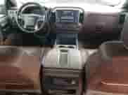 2016 Chevrolet Silverado 3500HD High Country с VIN 1GC4K1E89GF275907, выставлен на аукционе Copart как лот 60917955 с пробегом 215 063 миль миль и Списание • Salvage title. История ставок и продаж доступна на DreamBid. Изображение 8.