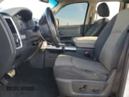 ✅ 2010 Dodge 1500 SLT • VIN: 1D7RV1GT5AS202911 • Lot: 41792975. Wystawiony na Copart z przebiegiem 227 118 mil. Bezpłatny archiwum sprzedaży aukcyjnych z USA i szczegółowy raport historii pojazdu na DreamBid. Zdjęcie 7.