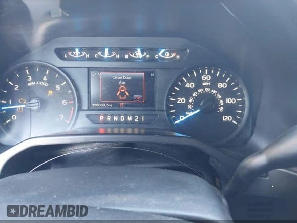 ✅ 2017 Ford F-150 XL • VIN: 1FTEW1CP4HKC71288 • Lot: 41925475. Wystawiony na IAAI z przebiegiem 156 330 mil. Bezpłatny archiwum sprzedaży aukcyjnych z USA i szczegółowy raport historii pojazdu na DreamBid. Zdjęcie 7.