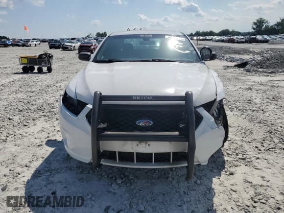✅ 2015 Ford Police Interceptor • VIN: 1FAHP2MT3FG203842 • Lot: 62559415. Listed on Copart with Not provided. Free auction sales archive from the USA and detailed vehicle history report at DreamBid. Image 5.