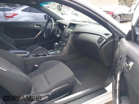 ✅ 2013 Hyundai Genesis Coupe 2.0T • VIN: KMHHT6KD5DU096781 • Lot: 42187906. Wystawiony na IAAI z przebiegiem 201 668 mil. Bezpłatny archiwum sprzedaży aukcyjnych z USA i szczegółowy raport historii pojazdu na DreamBid. Zdjęcie 5.