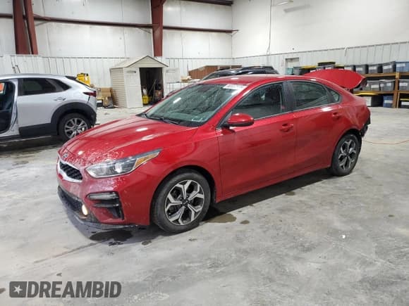 ✅ 2021 Kia Forte LXS • VIN: 3KPF24AD7ME286861 • Lot: 90662935. Wystawiony na Copart z przebiegiem 18 109 mil. Bezpłatny archiwum sprzedaży aukcyjnych z USA i szczegółowy raport historii pojazdu na DreamBid. Zdjęcie 1.