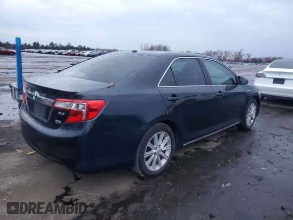 ✅ 2013 Toyota Camry LE • VIN: 4T1BD1FK7DU088843 • Lot: 90438485. Listed on Copart with 290,398 mi. Free auction sales archive from the USA and detailed vehicle history report at DreamBid. Image 3.