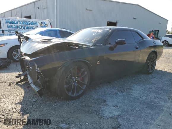 ✅ 2021 Dodge Challenger R/T Scat Pack • VIN: 2C3CDZFJ7MH510468 • Lot: 72182934. Wystawiony na Copart z przebiegiem 31 183 mil. Bezpłatny archiwum sprzedaży aukcyjnych z USA i szczegółowy raport historii pojazdu na DreamBid. Zdjęcie 1.