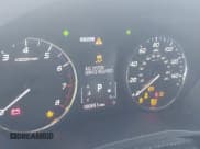 ✅ 2020 Mitsubishi Outlander ES • VIN: JA4AZ3A36LZ032045 • Lot: 43270771. Wystawiony na IAAI z przebiegiem 100 551 mil. Bezpłatny archiwum sprzedaży aukcyjnych z USA i szczegółowy raport historii pojazdu na DreamBid. Zdjęcie 7.