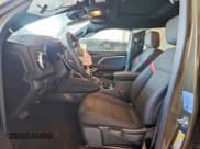 ✅ 2024 Chevrolet Colorado 4WD Z71 • VIN: 1GCPTDEKXR1214704 • Лот: 81501685. Опубликован ранее на Copart с пробегом 29 231 миль. Бесплатный доступ к архиву аукционных продаж из США и подробный отчёт об истории автомобиля на DreamBid. Изображение 7.