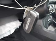 ✅ 2017 Jeep Renegade Latitude • VIN: ZACCJABB4HPG28793 • Lot: 42986404. Wystawiony na IAAI z przebiegiem 112 532 mil. Bezpłatny archiwum sprzedaży aukcyjnych z USA i szczegółowy raport historii pojazdu na DreamBid. Zdjęcie 11.