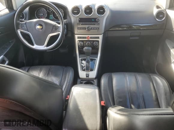 ✅ 2014 Chevrolet Captiva Sport LTZ • VIN: 3GNAL4EK8ES591991 • Lot: 43466355. Wystawiony na Copart z przebiegiem 131 549 mil. Bezpłatny archiwum sprzedaży aukcyjnych z USA i szczegółowy raport historii pojazdu na DreamBid. Zdjęcie 8.