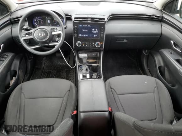 ✅ 2022 Hyundai Tucson SE • VIN: 5NMJACAE0NH019264 • Lot: 71603644. Wystawiony na Copart z przebiegiem 56 640 mil. Bezpłatny archiwum sprzedaży aukcyjnych z USA i szczegółowy raport historii pojazdu na DreamBid. Zdjęcie 8.