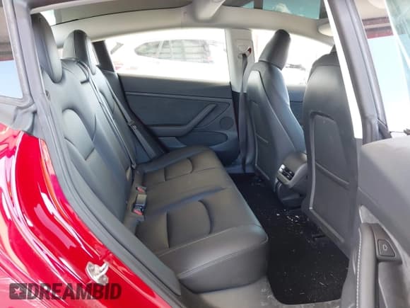 ✅ 2023 Tesla Model 3 Long Range • VIN: 5YJ3E1EB1PF619250 • Lot: 42243070. Wystawiony na IAAI z przebiegiem 17 423 mil. Bezpłatny archiwum sprzedaży aukcyjnych z USA i szczegółowy raport historii pojazdu na DreamBid. Zdjęcie 8.