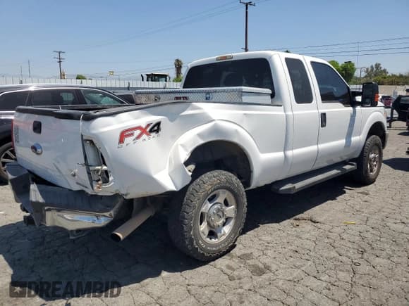 ✅ 2016 Ford F-250 XLT • VIN: 1FT7X2B66GEC64781 • Lot: 63788395. Wystawiony na Copart z przebiegiem 113 610 mil. Bezpłatny archiwum sprzedaży aukcyjnych z USA i szczegółowy raport historii pojazdu na DreamBid. Zdjęcie 3.