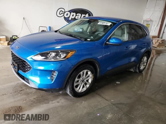 ✅ 2020 Ford Escape SE • VIN: 1FMCU0G69LUB84326 • Lot: 70713575. Wystawiony na Copart z przebiegiem 99 310 mil. Bezpłatny archiwum sprzedaży aukcyjnych z USA i szczegółowy raport historii pojazdu na DreamBid. Zdjęcie 1.