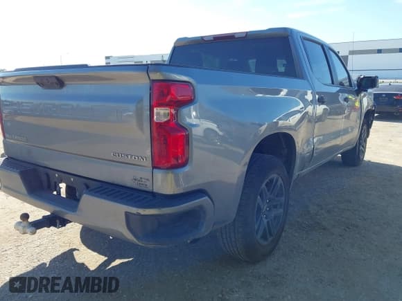 ✅ 2024 Chevrolet Silverado 1500 Custom • VIN: 1GCPABEK6RZ323639 • Lot: 43287637. Listed on IAAI with 23,722 mi. Free auction sales archive from the USA and detailed vehicle history report at DreamBid. Image 4.