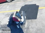 ✅ 2024 Toyota Crown XLE • VIN: JTDAAAAF0R3028242 • Lot: 41673482. Wystawiony na IAAI z przebiegiem 19 306 mil. Bezpłatny archiwum sprzedaży aukcyjnych z USA i szczegółowy raport historii pojazdu na DreamBid. Zdjęcie 12.