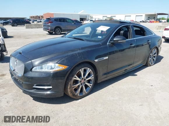 ✅ 2015 Jaguar XJ • VIN: SAJWJ1CD6F8V83990 • Lot: 41936162. Listed on IAAI with Not provided. Free auction sales archive from the USA and detailed vehicle history report at DreamBid. Image 2.