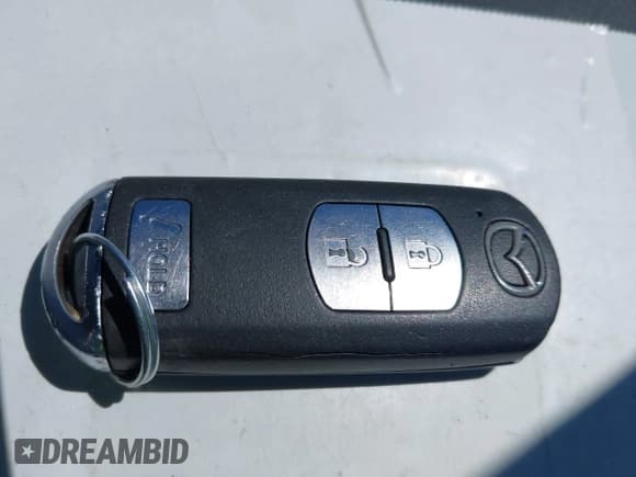 ✅ 2015 Mazda 3 i Grand Touring • VIN: JM1BM1M78F1234416 • Lot: 42196061. Listed on IAAI with 186,326 mi. Free auction sales archive from the USA and detailed vehicle history report at DreamBid. Image 11.