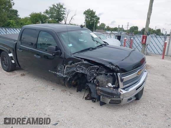 ✅ 2012 Chevrolet Silverado 1500 LT • VIN: 1GCPKSE74CF191210 • Lot: 43139376. Listed on IAAI with 148,209 mi. Free auction sales archive from the USA and detailed vehicle history report at DreamBid. Image 1.
