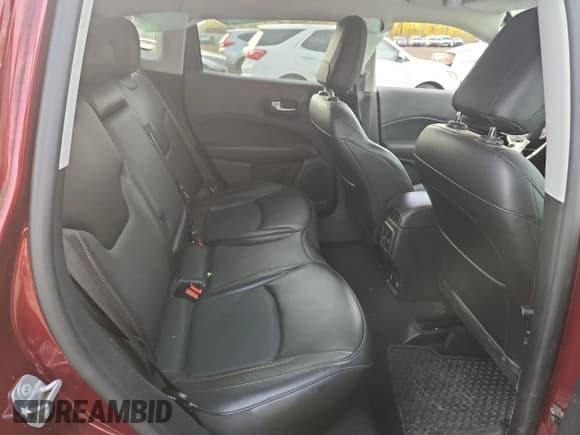 ✅ 2020 Jeep Compass Limited • VIN: 3C4NJDCB3LT256289 • Lot: 87084505. Wystawiony na Copart z przebiegiem 61 142 mil. Bezpłatny archiwum sprzedaży aukcyjnych z USA i szczegółowy raport historii pojazdu na DreamBid. Zdjęcie 10.