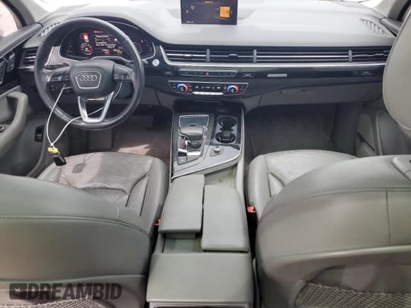 ✅ 2017 Audi Q7 Premium Plus • VIN: WA1LAAF76HD009093 • Lot: 53864075. Listed on Copart with 179,241 mi. Free auction sales archive from the USA and detailed vehicle history report at DreamBid. Image 8.