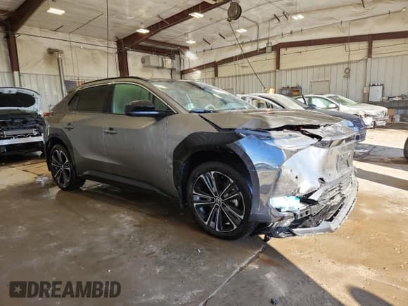 ✅ 2023 Toyota bZ4X XLE • VIN: JTMABACA2PA042909 • Lot: 85888465. Listed on Copart with 7,417 mi. Free auction sales archive from the USA and detailed vehicle history report at DreamBid. Image 4.