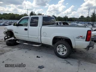✅ 2004 Chevrolet Silverado 2500HD LT • VIN: 1GCHK29204E327827 • Lot: 70175774. Wystawiony na Copart z przebiegiem 201 811 mil. Bezpłatny archiwum sprzedaży aukcyjnych z USA i szczegółowy raport historii pojazdu na DreamBid. Zdjęcie 2.