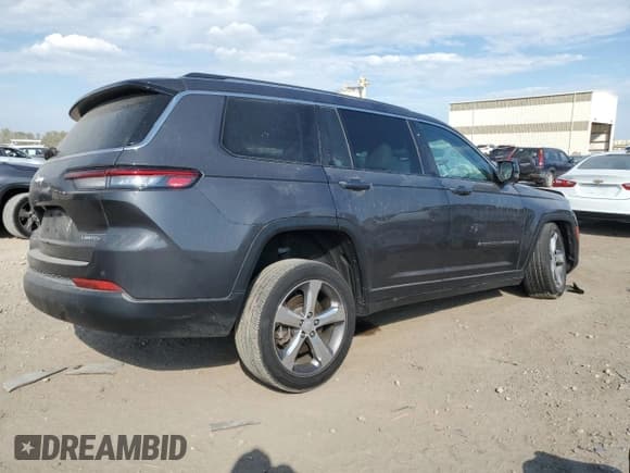 ✅ 2021 Jeep Grand Cherokee Limited • VIN: 1C4RJKBG6M8170767 • Lot: 82481025. Listed on Copart with 31,401 mi. Free auction sales archive from the USA and detailed vehicle history report at DreamBid. Image 3.