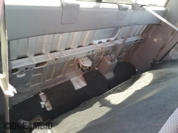 ✅ 2013 Toyota Tacoma • VIN: 5TFNX4CN5DX025327 • Lot: 81927405. Listed on Copart with 373,326 mi. Free auction sales archive from the USA and detailed vehicle history report at DreamBid. Image 10.