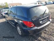 ✅ 2006 Mercedes-Benz R 3.5L • VIN: 4JGCB65E36A032213 • Lot: 42154035. Listed on IAAI with Not provided. Free auction sales archive from the USA and detailed vehicle history report at DreamBid. Image 3.