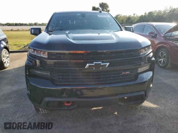 ✅ 2020 Chevrolet Silverado 1500 LT Trail Boss • VIN: 3GCPYFED4LG234969 • Lot: 81431404. Wystawiony na Copart z przebiegiem 80 172 mil. Bezpłatny archiwum sprzedaży aukcyjnych z USA i szczegółowy raport historii pojazdu na DreamBid. Zdjęcie 5.
