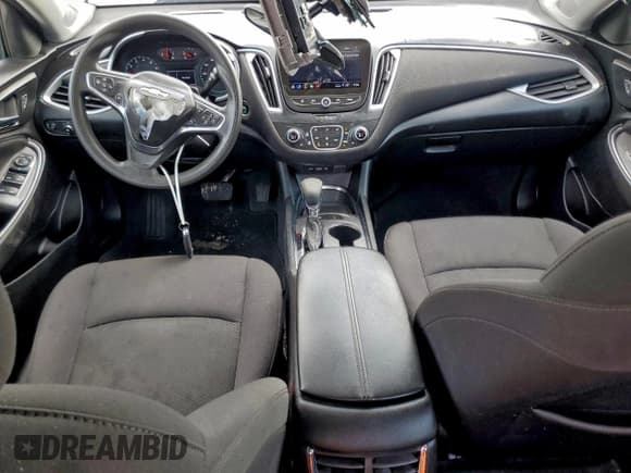 ✅ 2024 Chevrolet Malibu LT • VIN: 1G1ZD5ST8RF165958 • Lot: 93249085. Wystawiony na Copart z przebiegiem 40 880 mil. Bezpłatny archiwum sprzedaży aukcyjnych z USA i szczegółowy raport historii pojazdu na DreamBid. Zdjęcie 8.