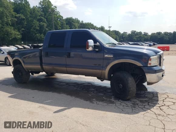 ✅ 2007 Ford F-350 XL • VIN: 1FTWW31P57EB52262 • Lot: 60138785. Listed on Copart with 170,721 mi. Free auction sales archive from the USA and detailed vehicle history report at DreamBid. Image 4.