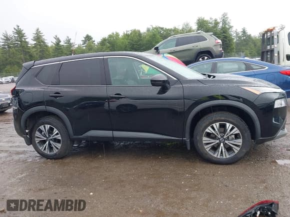 ✅ 2021 Nissan Rogue SV • VIN: 5N1AT3BB7MC819549 • Lot: 43020092. Listed on IAAI with 36,869 mi. Free auction sales archive from the USA and detailed vehicle history report at DreamBid. Image 14.