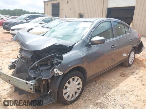 ✅ 2016 Nissan Versa S • VIN: 3N1CN7AP0GL864114 • Lot: 43024951. Listed on IAAI with 137,883 mi. Free auction sales archive from the USA and detailed vehicle history report at DreamBid. Image 2.
