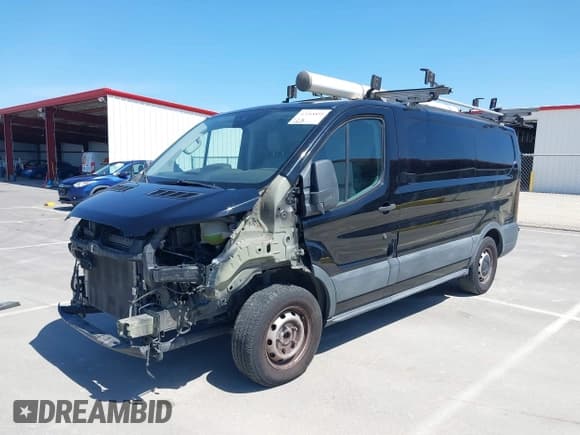✅ 2016 Ford Transit Cargo • VIN: 1FTYE1YM0GKB54319 • Lot: 42268855. Wystawiony na IAAI z przebiegiem 138 032 mil. Bezpłatny archiwum sprzedaży aukcyjnych z USA i szczegółowy raport historii pojazdu na DreamBid. Zdjęcie 18.