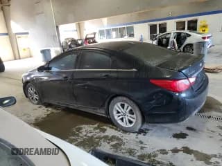 ✅ 2013 Hyundai Sonata GLS • VIN: 5NPEB4AC7DH607697 • Lot: 81930795. Listed on Copart with 208,035 mi. Free auction sales archive from the USA and detailed vehicle history report at DreamBid. Image 2.