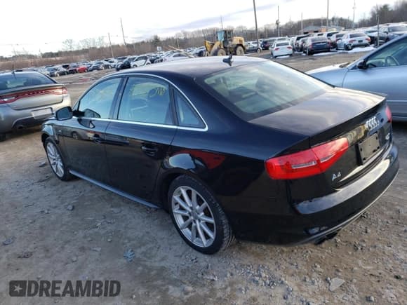 ✅ 2016 Audi A4 Premium • VIN: WAUBFAFL9GN011524 • Лот: 43725953. Опубликован ранее на Copart с пробегом 88 585 миль. Бесплатный доступ к архиву аукционных продаж из США и подробный отчёт об истории автомобиля на DreamBid. Изображение 2.