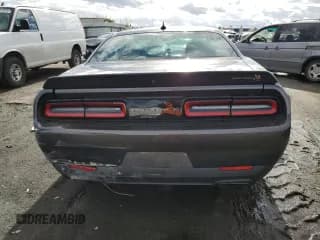 ✅ 2022 Dodge Challenger R/T Scat Pack Widebody • VIN: 2C3CDZFJ0NH164930 • Lot: 73315782. Wystawiony na Copart z przebiegiem 8 745 mil. Bezpłatny archiwum sprzedaży aukcyjnych z USA i szczegółowy raport historii pojazdu na DreamBid. Zdjęcie 6.