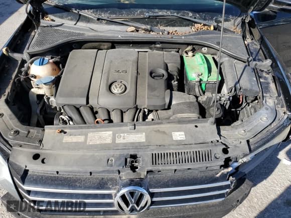 ✅ 2012 Volkswagen Passat SE • VIN: 1VWBH7A31CC063482 • Lot: 90115265. Listed on Copart with 136,237 mi. Free auction sales archive from the USA and detailed vehicle history report at DreamBid. Image 11.