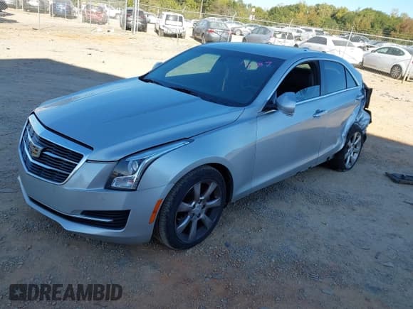 ✅ 2015 Cadillac ATS Luxury RWD • VIN: 1G6AB5RA4F0111587 • Lot: 43421369. Wystawiony na IAAI z przebiegiem Nie podano. Bezpłatny archiwum sprzedaży aukcyjnych z USA i szczegółowy raport historii pojazdu na DreamBid. Zdjęcie 17.