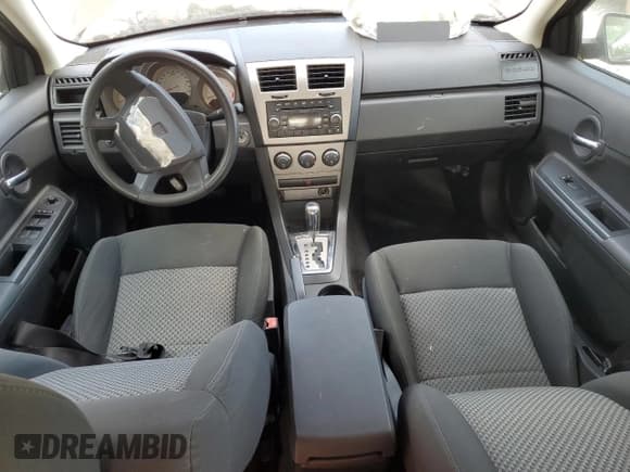 ✅ 2009 Dodge Avenger SE • VIN: 1B3LC46B79N565965 • Lot: 85638414. Wystawiony na Copart z przebiegiem 127 545 mil. Bezpłatny archiwum sprzedaży aukcyjnych z USA i szczegółowy raport historii pojazdu na DreamBid. Zdjęcie 8.