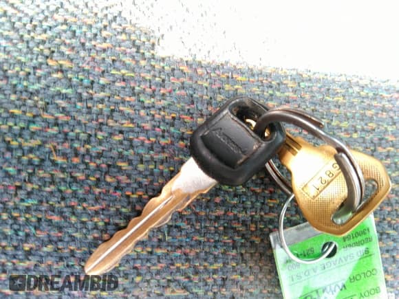 ✅ 2007 Chevrolet Silverado 2500HD Work Truck • VIN: 1GCHC24U37E140124 • Lot: 42265576. Wystawiony na IAAI z przebiegiem 293 508 mil. Bezpłatny archiwum sprzedaży aukcyjnych z USA i szczegółowy raport historii pojazdu na DreamBid. Zdjęcie 11.