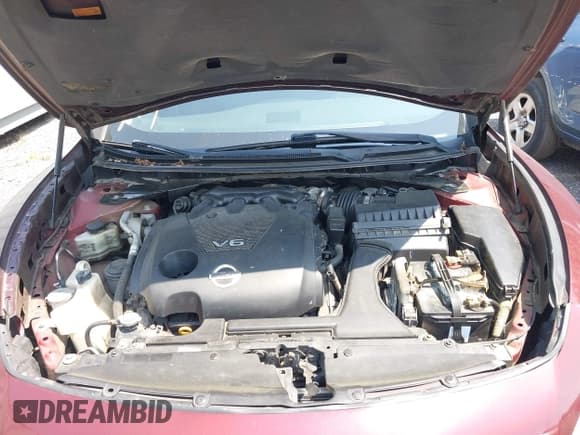 ✅ 2013 Nissan Maxima S • VIN: 1N4AA5AP6DC826890 • Lot: 42284903. Listed on IAAI with 151,284 mi. Free auction sales archive from the USA and detailed vehicle history report at DreamBid. Image 10.