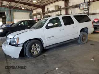 2013 Chevrolet Suburban LT with VIN 1GNSKJE73DR327144, listed as a Copart auction lot 80366855 with 235,176 mi miles and Salvage title. Bid and sale history available at DreamBid. Image 1.