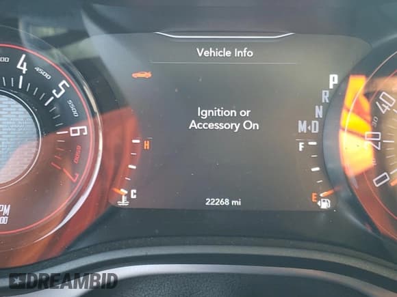 ✅ 2019 Dodge Challenger SXT • VIN: 2C3CDZAG6KH621389 • Lot: 40238453. Wystawiony na Copart z przebiegiem 22 268 mil. Bezpłatny archiwum sprzedaży aukcyjnych z USA i szczegółowy raport historii pojazdu na DreamBid. Zdjęcie 9.