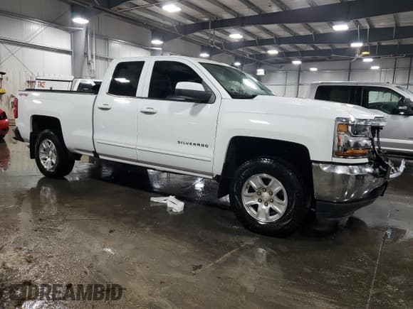 ✅ 2019 Chevrolet Silverado 1500 LT • VIN: 2GCVKPEC6K1144767 • Lot: 91734045. Wystawiony na Copart z przebiegiem 87 725 mil. Bezpłatny archiwum sprzedaży aukcyjnych z USA i szczegółowy raport historii pojazdu na DreamBid. Zdjęcie 4.