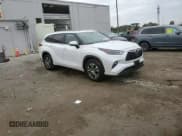 ✅ 2023 Toyota Highlander L • VIN: 5TDKDRAH5PS036263 • Lot: 80821575. Listed on Copart with 12,907 mi. Free auction sales archive from the USA and detailed vehicle history report at DreamBid. Image 14.