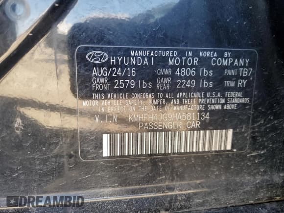 ✅ 2017 Hyundai Azera Limited • VIN: KMHFH4JG9HA581134 • Lot: 49957615. Listed on Copart with Not provided. Free auction sales archive from the USA and detailed vehicle history report at DreamBid. Image 13.