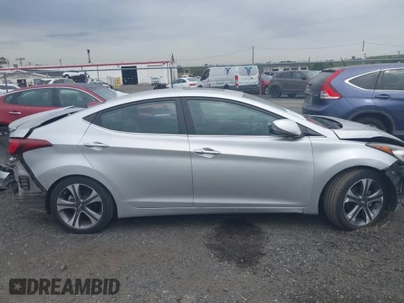 ✅ 2015 Hyundai Elantra Sport • VIN: KMHDH4AH2FU249094 • Lot: 43275888. Listed on IAAI with 101,798 mi. Free auction sales archive from the USA and detailed vehicle history report at DreamBid. Image 13.