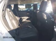 ✅ 2019 Jeep Cherokee Limited • VIN: 1C4PJLDBXKD429005 • Lot: 43475227. Listed on IAAI with 17,308 mi. Free auction sales archive from the USA and detailed vehicle history report at DreamBid. Image 8.